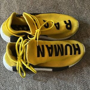 Vibrant Yellow unisex gym shoes